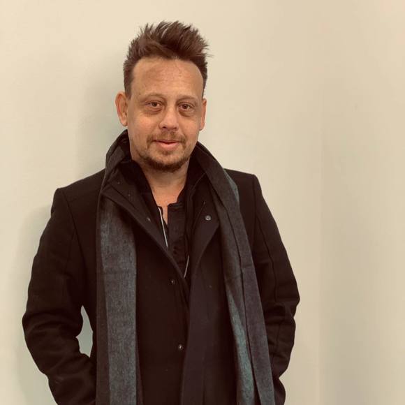 Meet your Posher, Gili - Picture 1 of 1